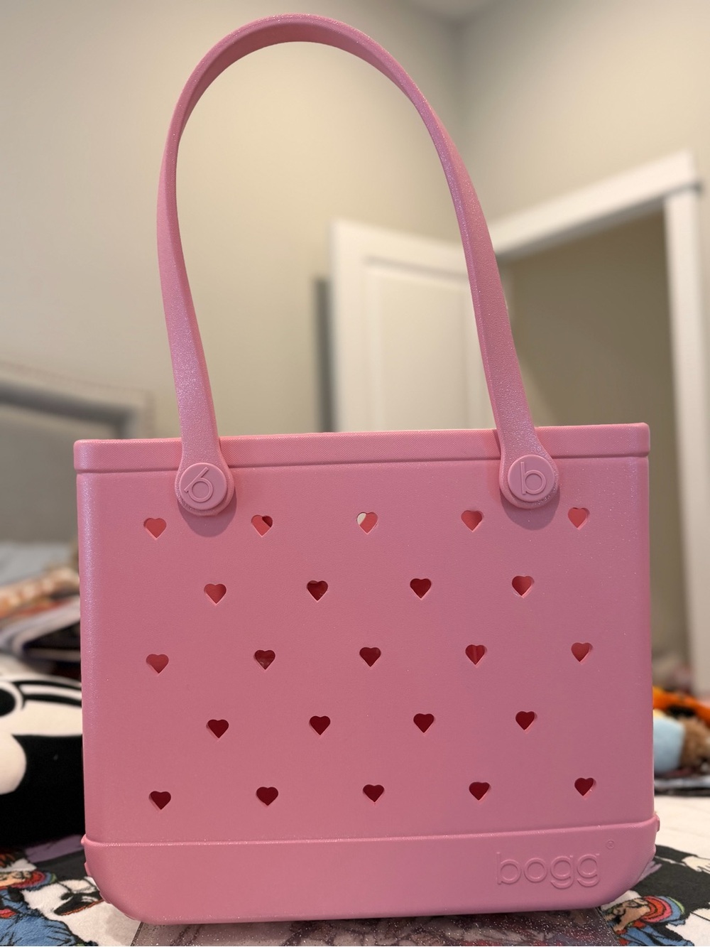Pink Heart-Pattern BOGG BAG - Picture 2 of 4